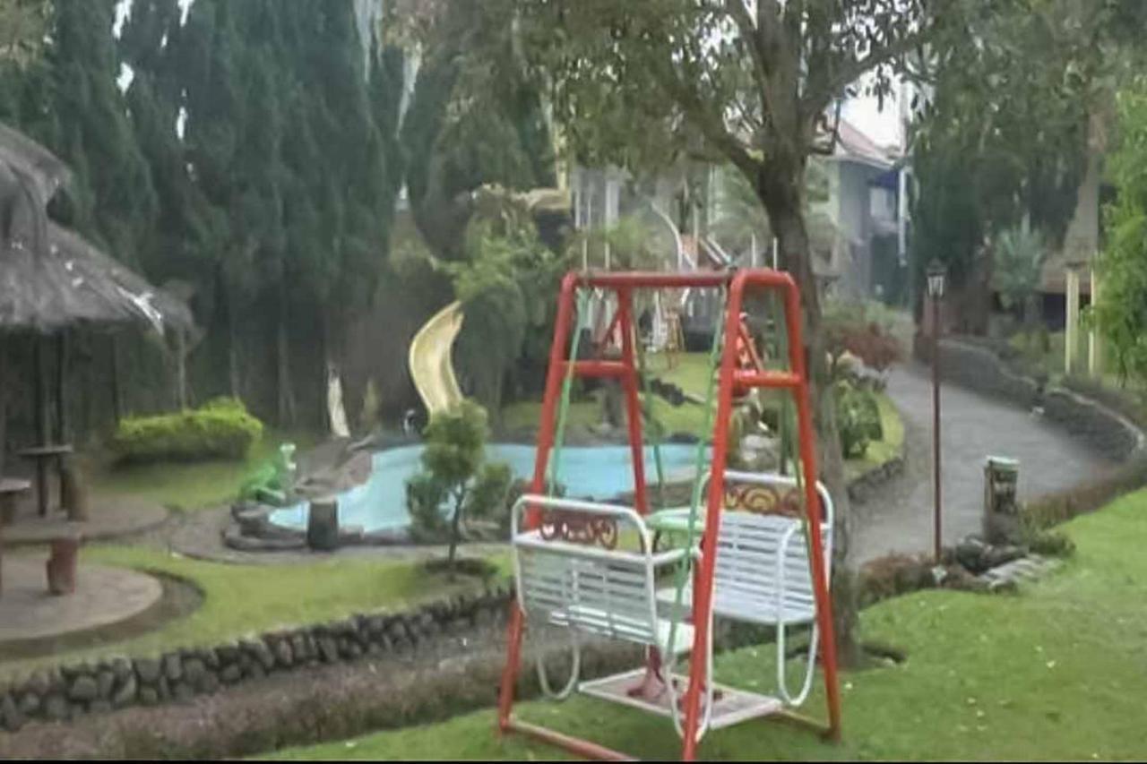 Hotel Puspa Sari Redpartner Ciater Exterior photo