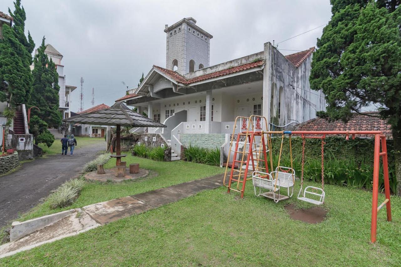 Hotel Puspa Sari Redpartner Ciater Exterior photo