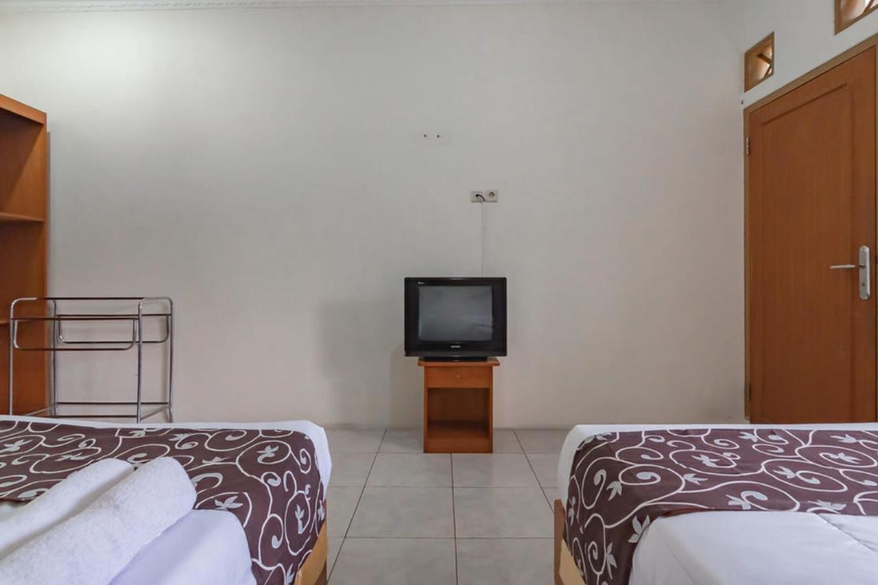 Hotel Puspa Sari Redpartner Ciater Exterior photo