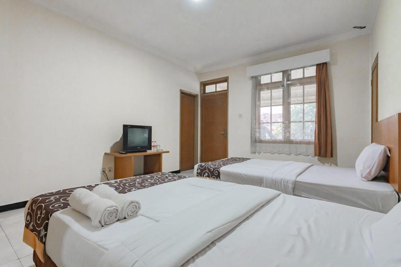 Hotel Puspa Sari Redpartner Ciater Exterior photo