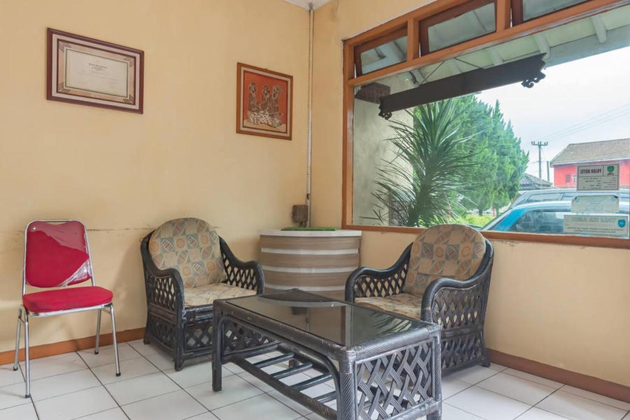 Hotel Puspa Sari Redpartner Ciater Exterior photo