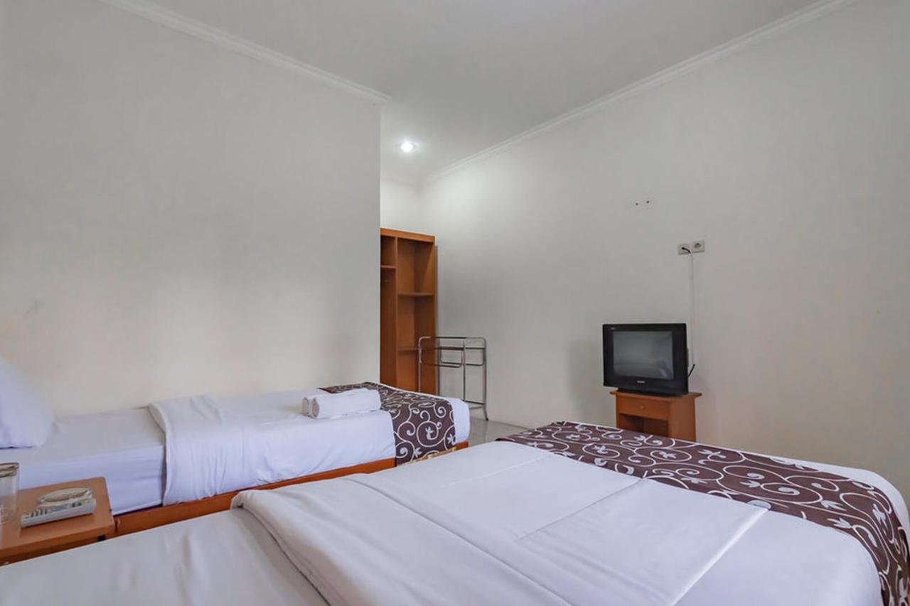 Hotel Puspa Sari Redpartner Ciater Exterior photo