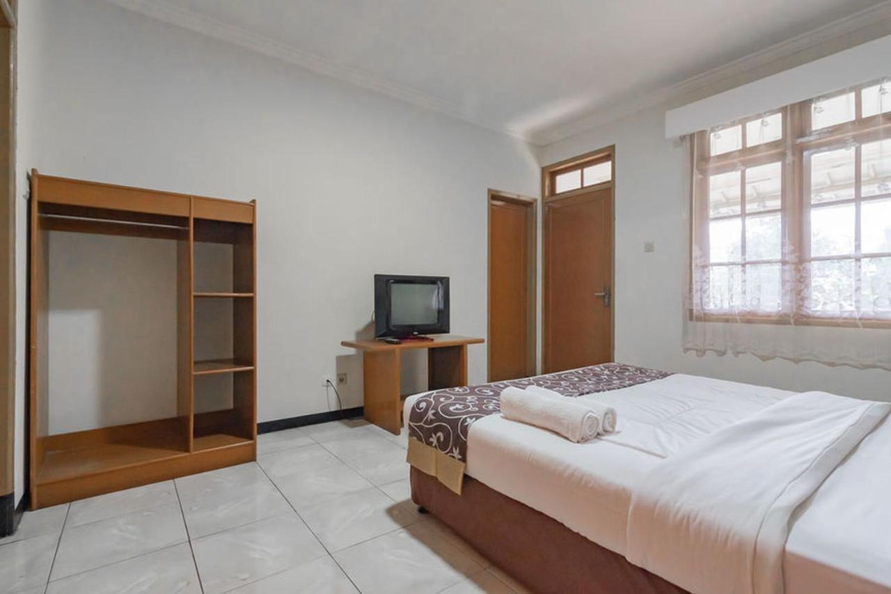 Hotel Puspa Sari Redpartner Ciater Exterior photo